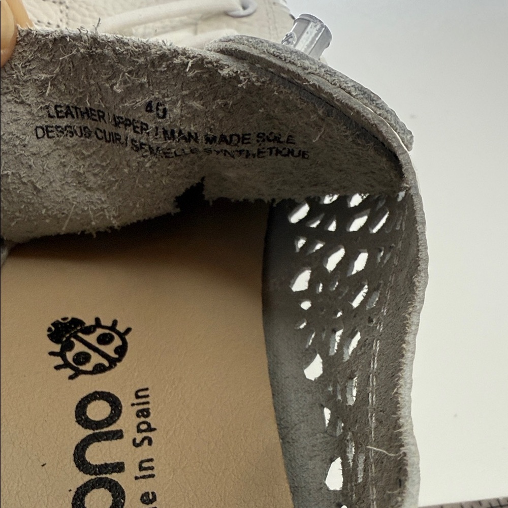 Yokono Women's Elegant White Lace Sneakers - Picture 7 of 8